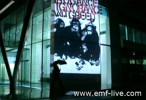 Video Building Projection for Show of Hands!