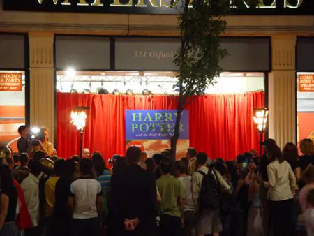 Flambes for Harry Potter reveal Harry Potter reveal