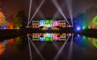 A stunningly beautiful Christmas lightshow at the National Trust’s beautiful Erddig – Wales Online
