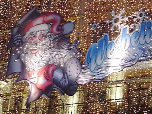 Lighting colour wash for Hamley's Toy Store Christmas Lighting Turn-on, London