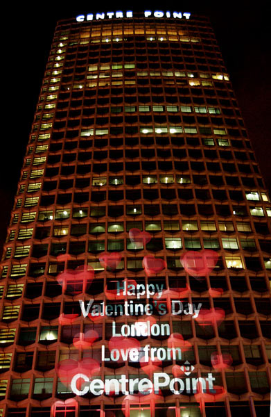 Building Projection celebrating Valentine's Day at Centrepoint