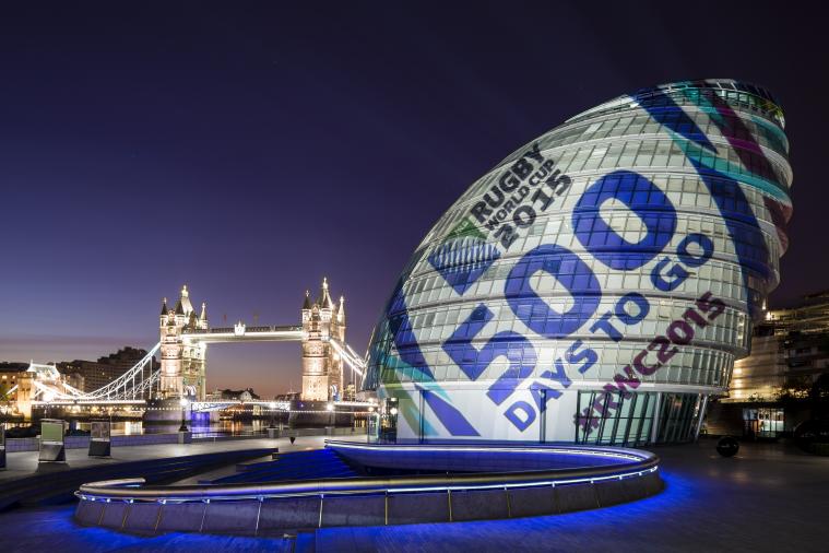 BUILDING PROJECTION LONDON CITY HALL